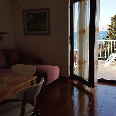 Apartamento Mirjana *