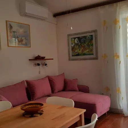 Apartamento Mirjana *