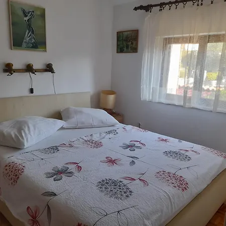 Mirjana Apartamento Novi Vinodolski