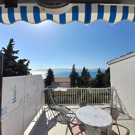 Mirjana 150m From The * Novi Vinodolski